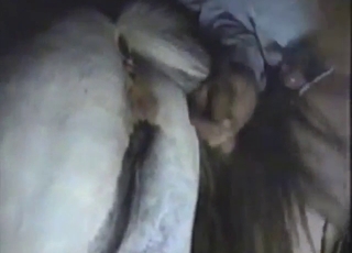 Dude fucks a white mare from behind all too well
