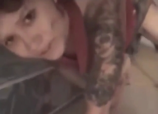 Amateur suffering through a knotty fuck sesh